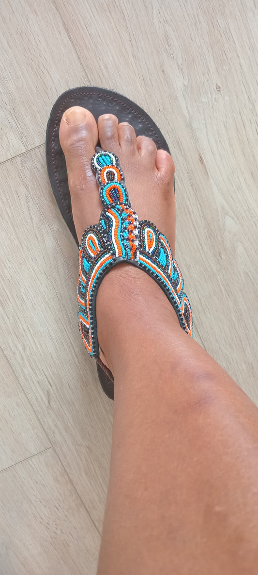 100% leather sandal with lacey